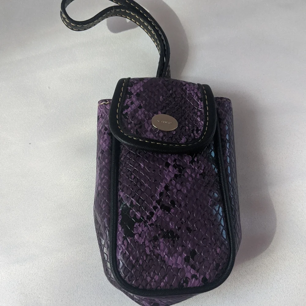 Nine West Purse & Accessories - Picture 8 of 12